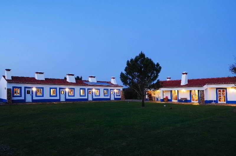 Monte Da Galrixa Villa ซัมบูเจย์ราโดมาร์ ภายนอก รูปภาพ